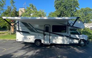 Lindsey and Taylor’s Adventure Wagon
