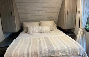 Brand New 2022 Keystone Passport 221BH SL Series