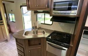 2018 Heartland Prowler Lynx 272 LX