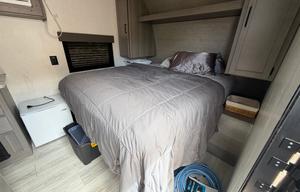 2025 Keystone Hideout - Modern, Cozy & Easy to Tow RV rental photo 23