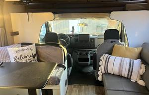 2018 Thor Majestic 28A Hope Mills, NC