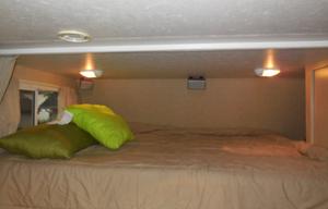 2004 Jayco Escapade