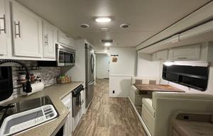 Luxury Style - 2016 Forest River Georgetown 364T