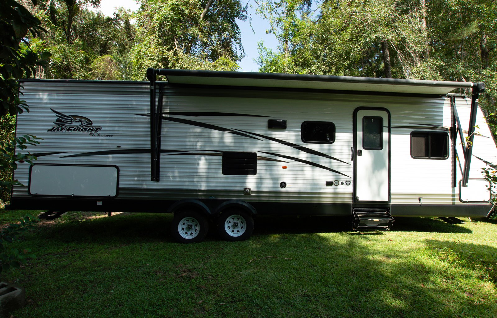 Adventure Express Camper Rental  2018 Jayco 284BHS