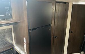 Pat's Wolf Den 2021 Forest River RV Cherokee
