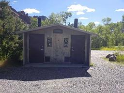 Wapiti Campground