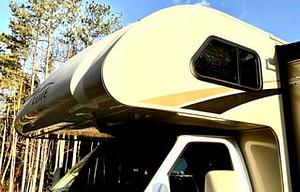 Bunk Floorplan Freedom Elite 30FE - Sleeps 8!