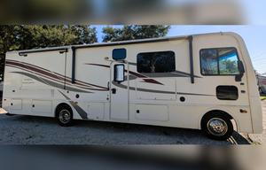 2019 Holiday Rambler - Admiral 32S