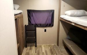 Pride of Texas Family Friendly Zinger RV
