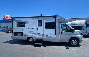 Itasca Viva 23L — European Chic on Wheels