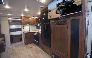 Timber Ridge - 33 ft rugged bunkhouse, sleeps 7-9