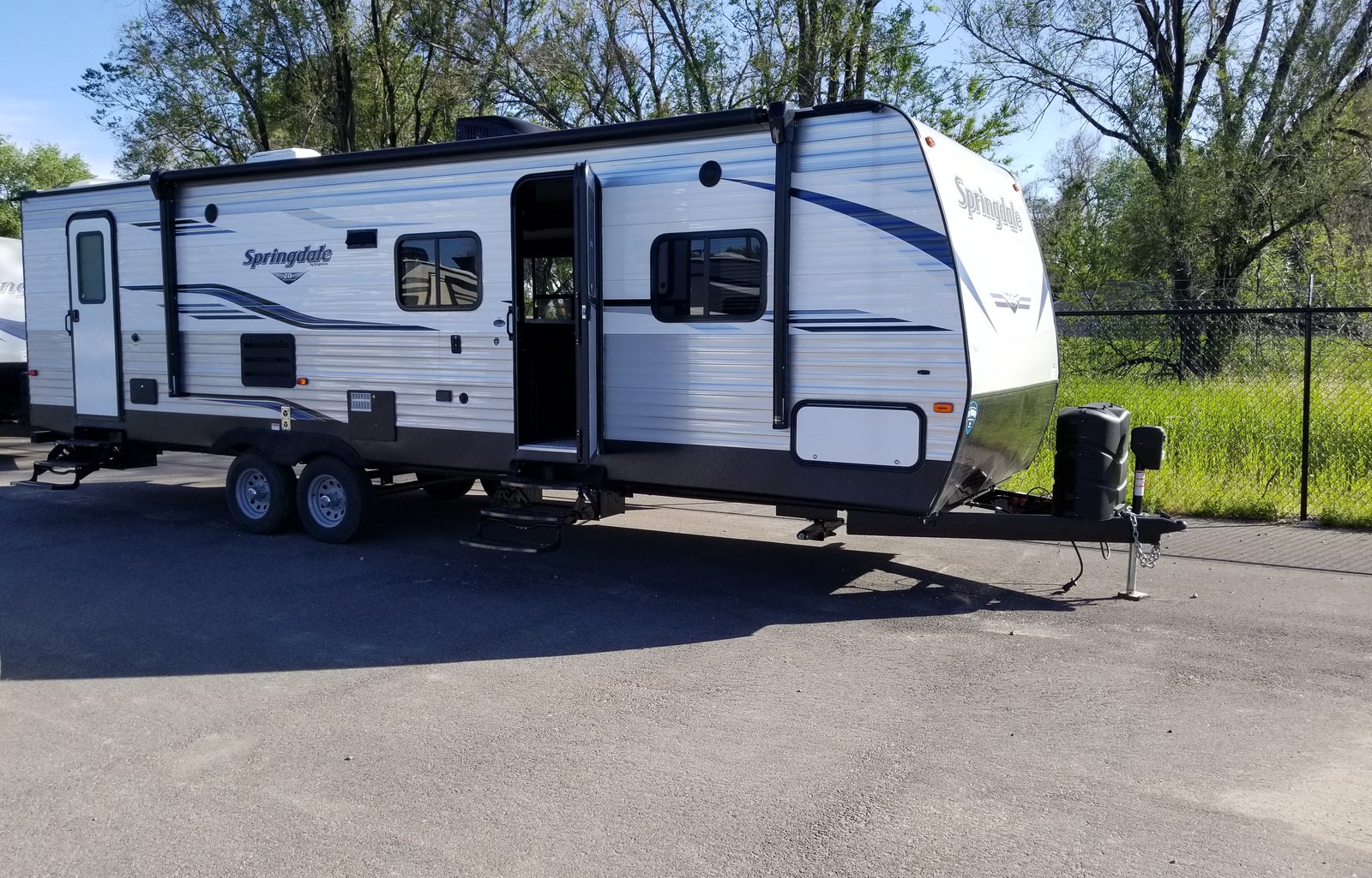 PET FRIENDLY 2019 Keystone RV Springdale 282BH
