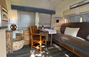 SilverStays 1981 Airstream Excella *DELIVERY ONLY*
