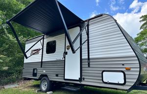 "Georgia Rambler" 2023 Coleman Lantern