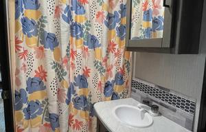 2020 Heartland Wilderness 3250BS RV rental photo 15