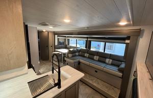 Forrest River Salem Sleeps 10 FULLY STOCKED!!
