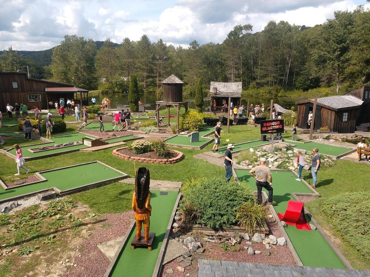 Gary's Family Resort