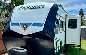 Adventure Ready 2025 Keystone Passport Sleeps 6!