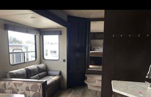 Wolf Pack Limited 315 Toy Hauler