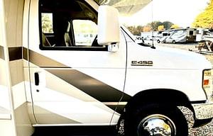Bunk Floorplan Freedom Elite 30FE - Sleeps 8!