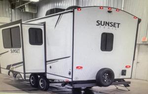 2022 CrossRoads Sunset Trail SS212RB