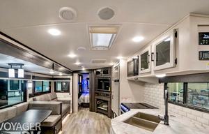 GLAMPING- 2022 , Comfy KING, kids/dogs welcome!
