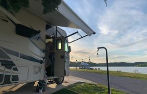 Easy to Drive! No cleaning fees! Pet Friendly!