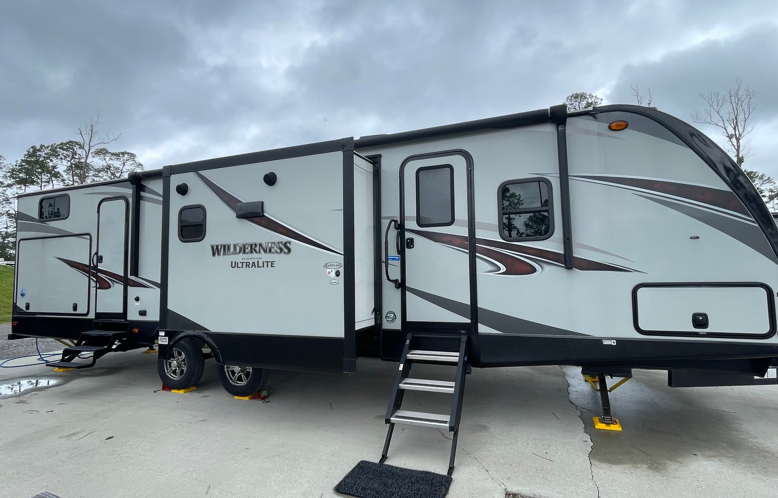 2020 Heartland Wilderness 3250BS