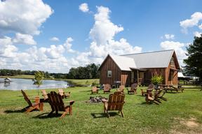 The Cabins at Dream Field Farms