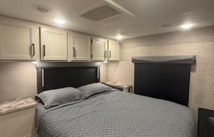 2022 Thor Motor Coach Chateau 31E