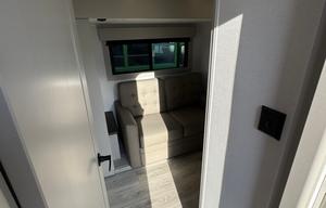 2025 Montana High Country 385 BR