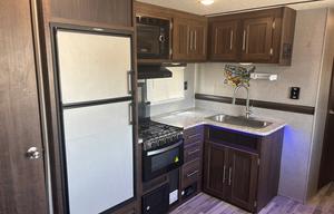 Marylisa's 2020 Zinger 9 sleeper