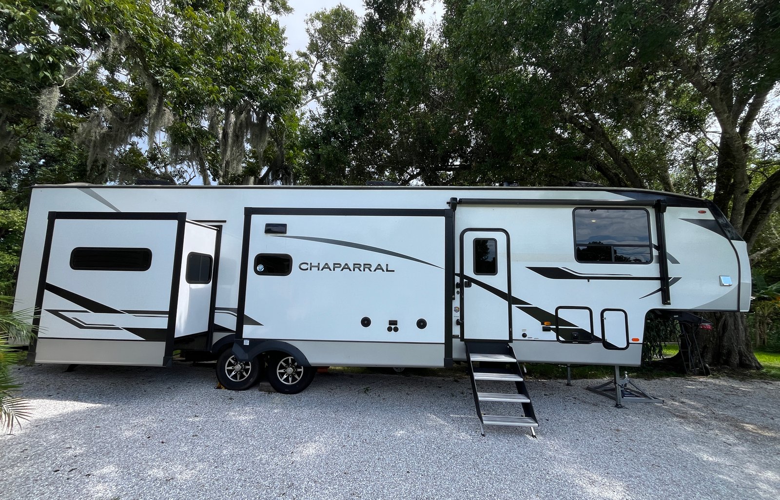 2023 Coachmen Rv Chaparral 375BAF