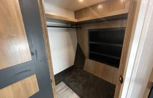 Luxury Monthly RV Stay for Traveling Professionals
