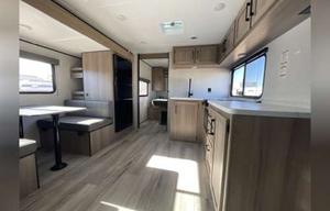 2025 Coleman Light 22BX RV rental photo 8