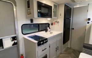 2021 Modern Dog Friendly RV Rental
