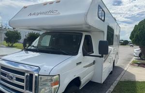 2013 Thor Motor Coach Four Winds 23U RV rental photo 4