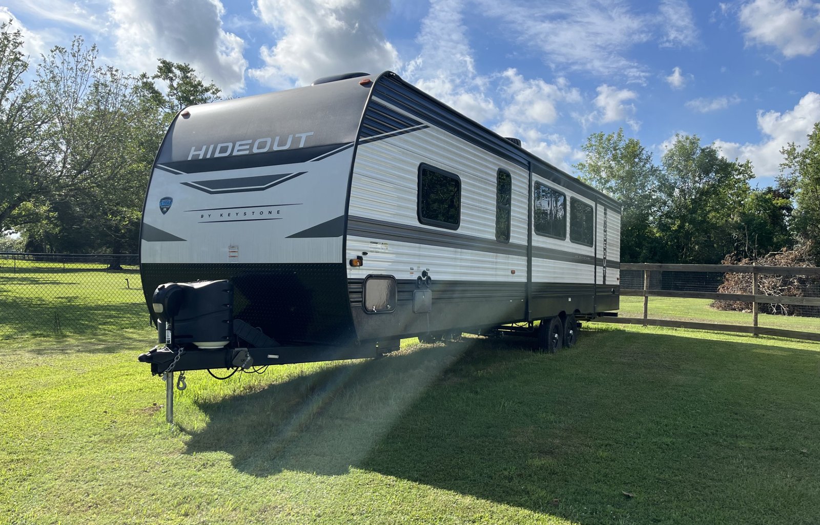 2022 Keystone RV Hideout 32LBH