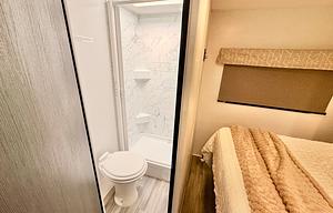 Family&Pet Friendly - 2024 Forest River SUNSEEKER