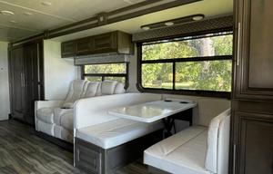 Sam & Kate’s Kid Approved RV Rental w/2 bathrooms