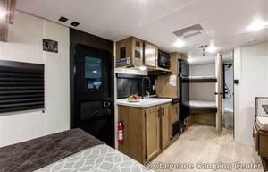 2025 Cherokee Wolf Pup Black Label 17JWBL RV rental photo 8