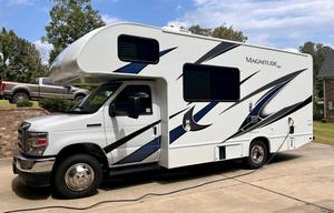 2022 Thor Motor Coach Magnitude GA22