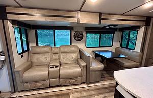 2021 Outback 340bh RV rental photo 12