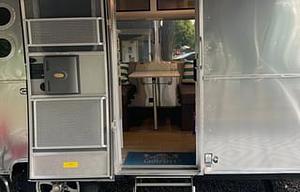 Wahoo! 2021 Airstream RV Caravel 20FB