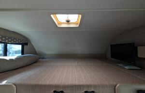 Freedom Elite | Cozy and Easy to Drive Class C RV