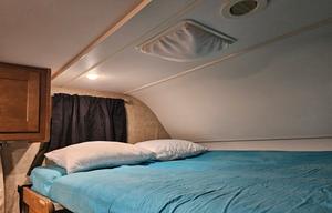 Adventure Ready! Winnebago Minnie Winnie sleeps 5