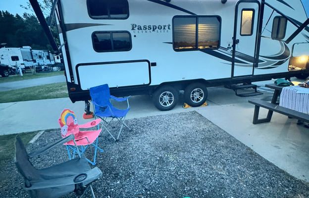 2017 Keystone RV Passport 239ML Express RV rental photo 1