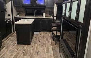 2020 Venture 333VFK Front Kitchen w/ Ent. Package