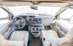 2025 Gulf Stream Conquest 32FT BH