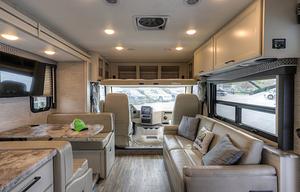 2022 ACE 27 FT Easy to Drive Class A! Sleeps 6-8
